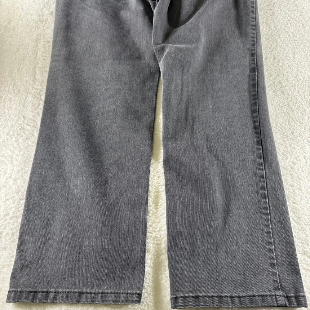 Levis any wear